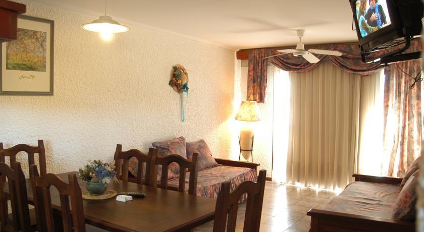 Le Mirage Village Club Resort Вила Карлос Пас Екстериор снимка