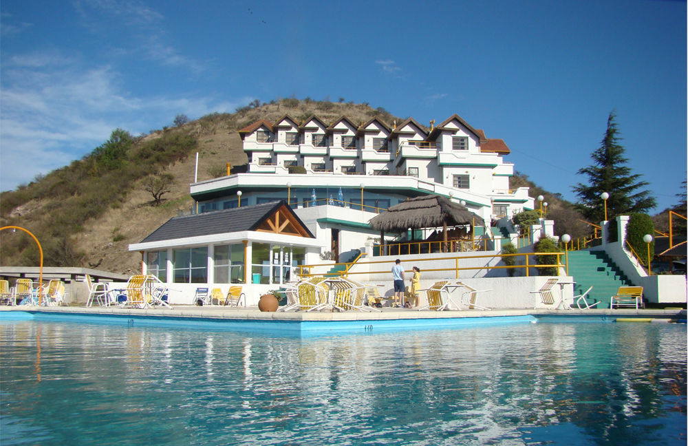 Le Mirage Village Club Resort Вила Карлос Пас Екстериор снимка